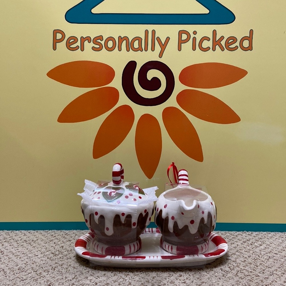 Blue Sky Clayworks “GINGERBREAD” Sugar and Creamer With Tray